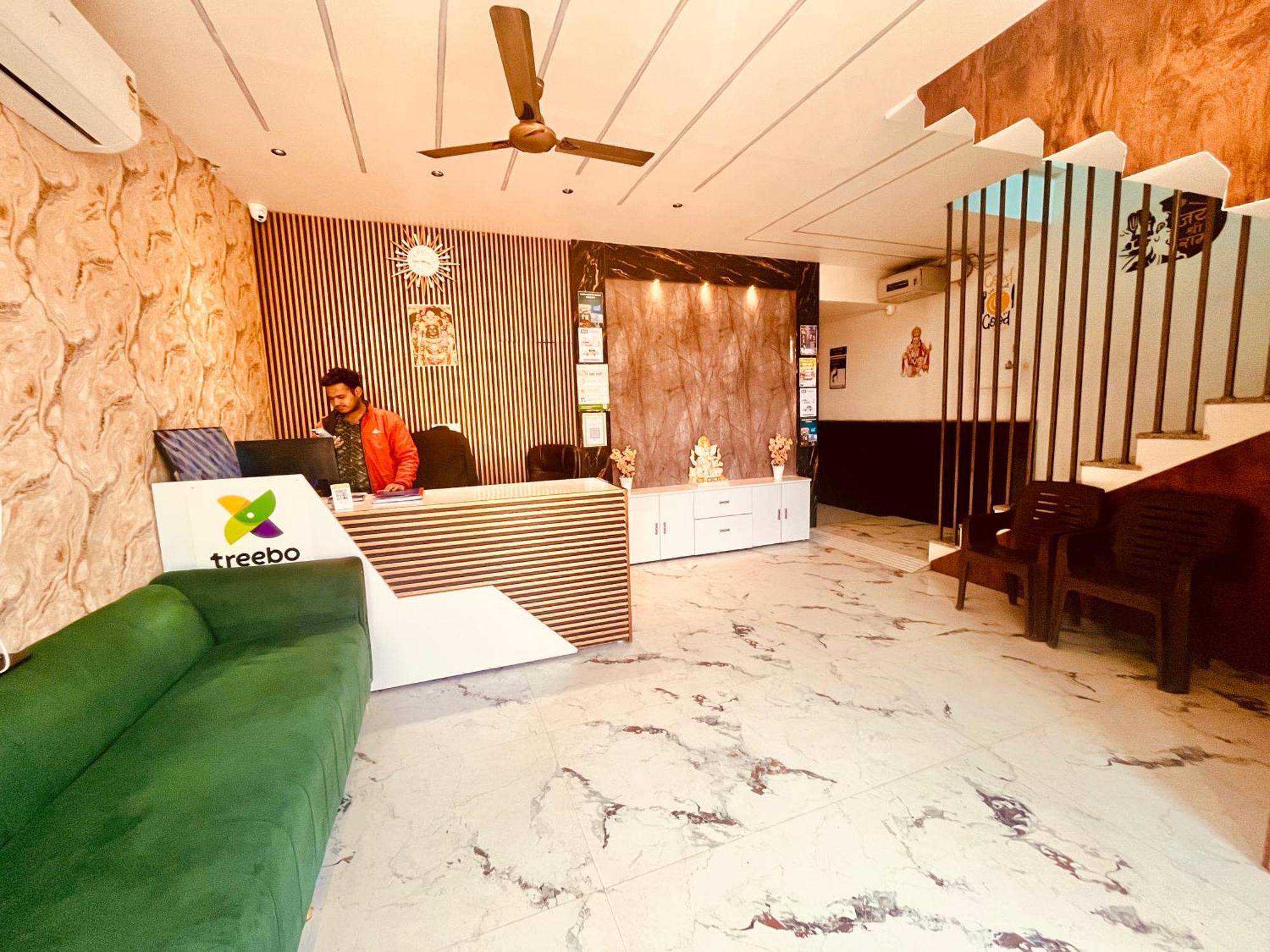 Heaven Resort Ayodhya Zewnętrze zdjęcie